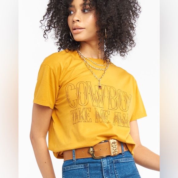 Show Me Your MuMu Tops - Show Me Your Mumu. Cowboy Take Me Away tee! 🤠